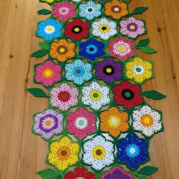 Floral runner, sunflowers, or colorful flowers, custom order - Picture 11 of 15